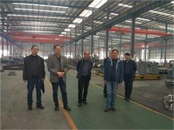 Huang jianwei, vice chairman of Sichuan Machinery Union, and his delegation came to our company for investigation