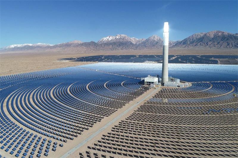 concentrating-solar-power-plant