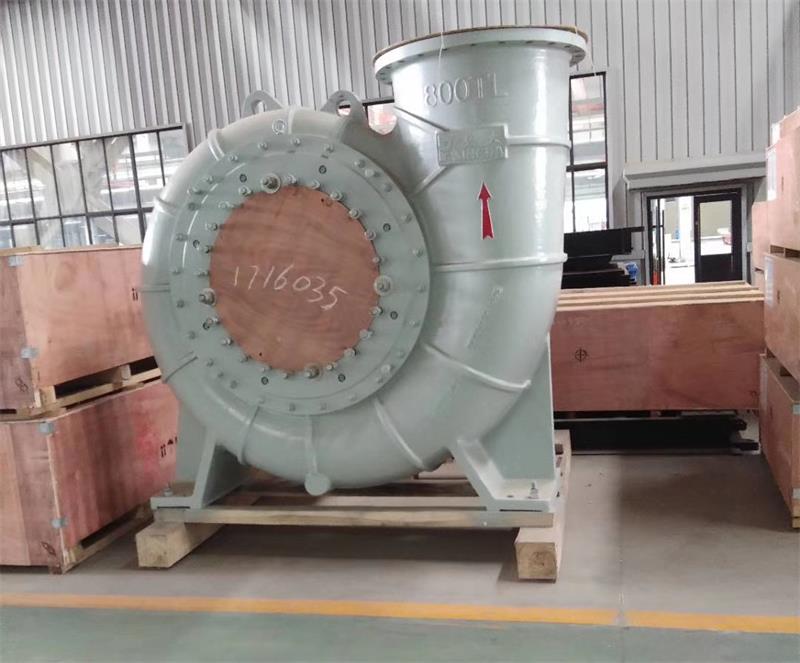 large-capacity-desulfurization-pumps-in-workshop