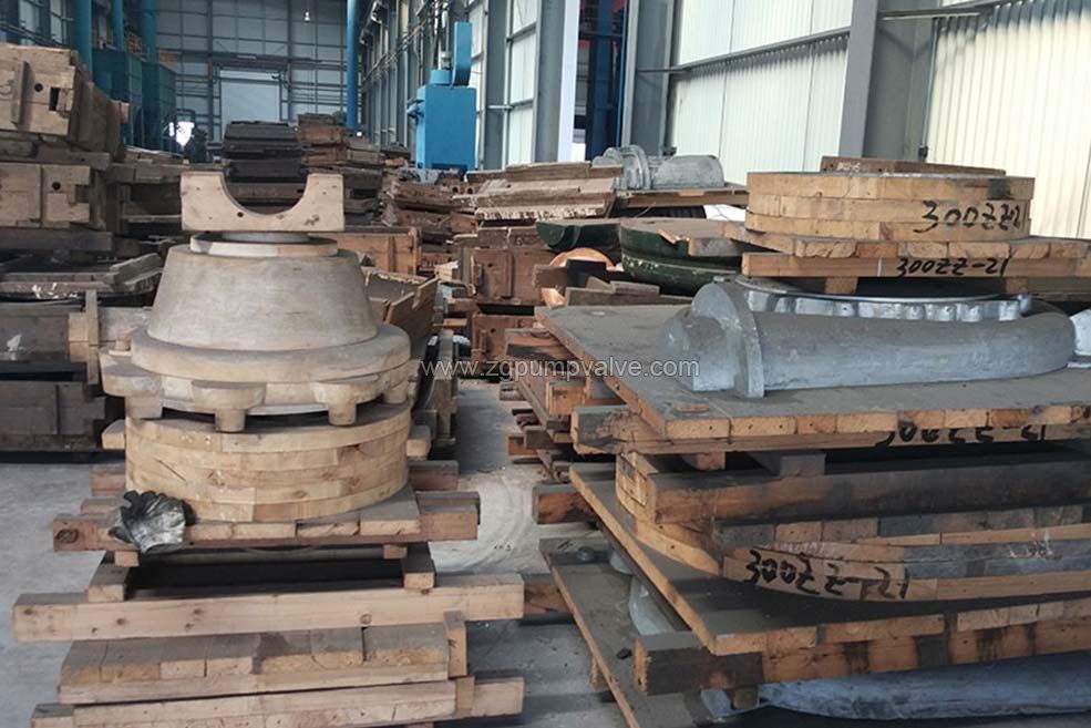 The wood mold workshop strictly follows the thermal process diagram to stake out, unload and combine the parts to complete the model production. The key components such as impeller and pump body are personally checked by the wood mold technician.
