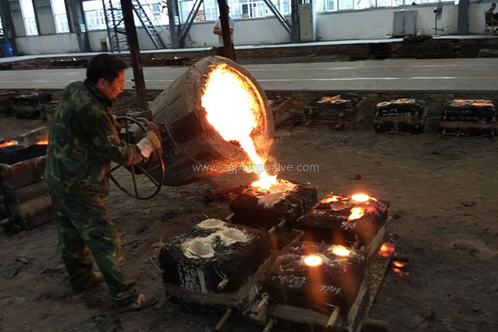 Casting of parts and components is an important part of the industrial pump production process. The precise control of the pump material smelting and the flow path size of the over-current components is our key control program for the quality of the pump products. The annual production capacity of 8,000 tons of alloy cast iron and dozens of new casting equipment such as AOD refining furnace and spectrum analyzer, as well as a group of skilled stylists, ensure the excellent quality of our castings.