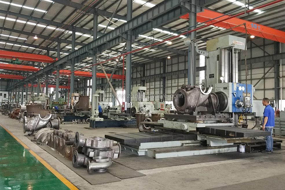 The company has high-precision, full-featured machine tools for turning, milling, planing, drilling, boring, inserting, grinding, etc., to satisfy the processing requirements of various pump parts, and strictly implement the cold working process regulations.