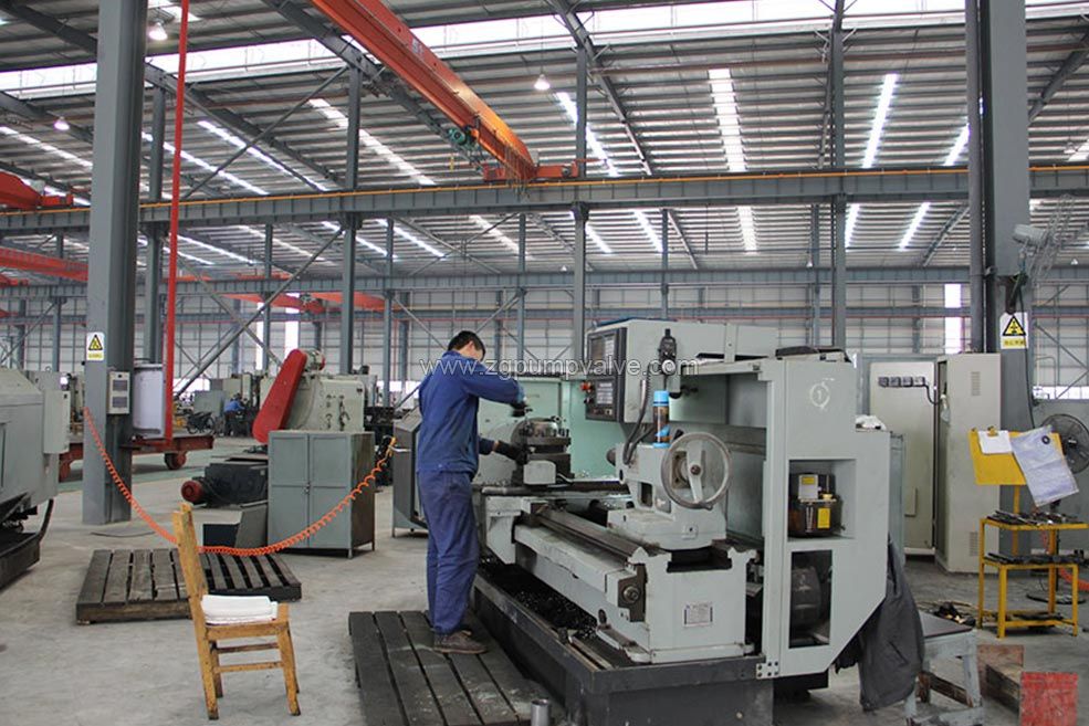 The company has high-precision, full-featured machine tools for turning, milling, planing, drilling, boring, inserting, grinding, etc., to satisfy the processing requirements of various pump parts, and strictly implement the cold working process regulations.