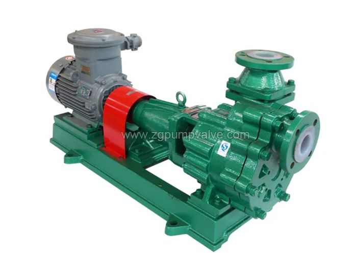 PTFE/PFA lined self-priming pump