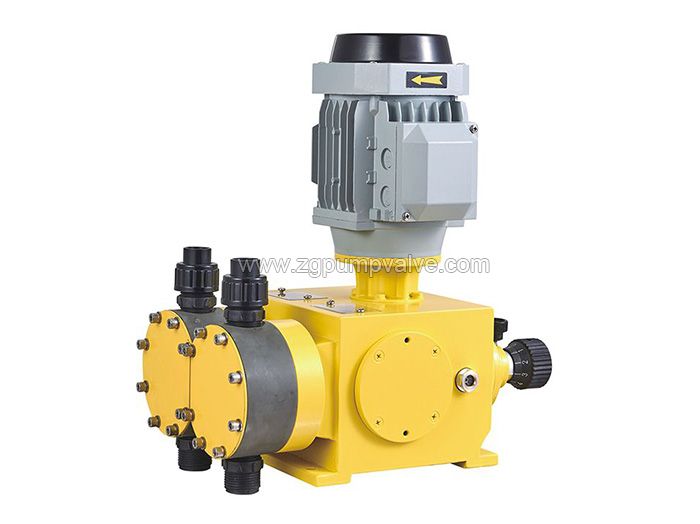 Mechanical drive diaphragm metering pump